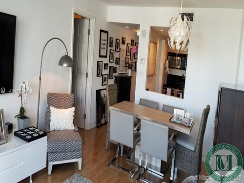 Imagem 2 de 13 de Apartamento - Ap00262 - 34796725