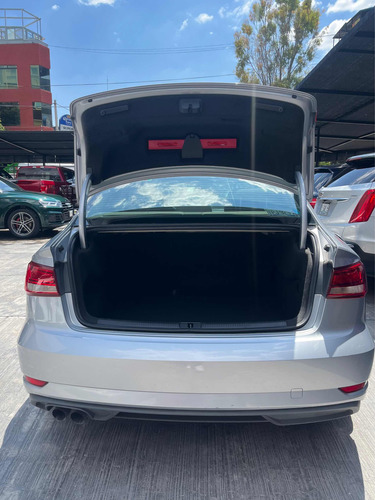 Audi A3 2.0 Sedán L Dynamic At Dsg
