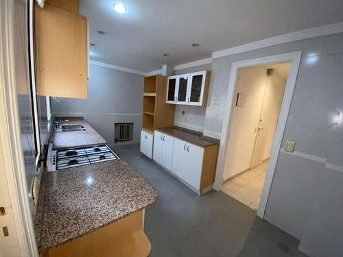 Imagen 22 de 27 de Alquiler Departamento 3 Dormitorios Recoleta