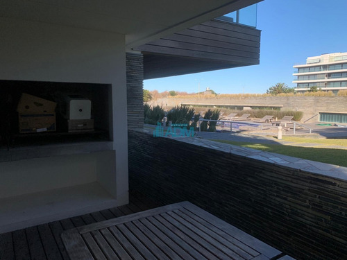 Imagen 17 de 21 de Apartamento Brava 28