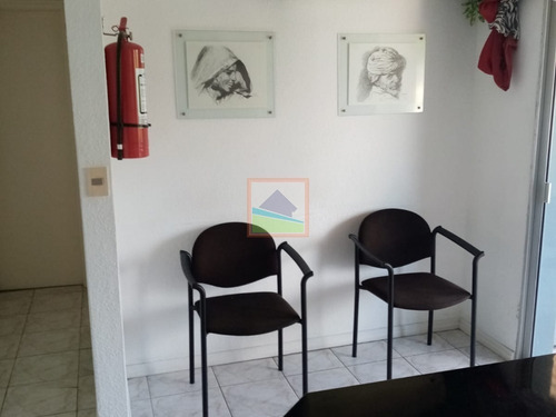 Imagen 8 de 10 de Apartamento Consultorio 1 Dorm En Maldonado Zona Centríca