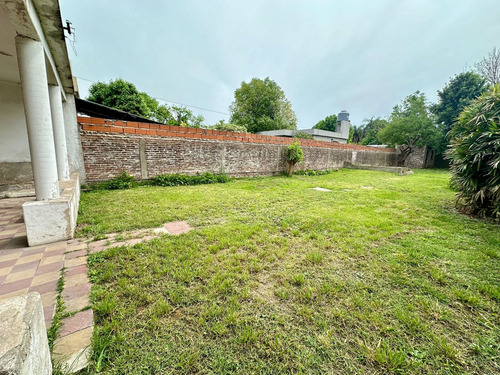 Venta Casa A Reciclar 3 Amb C/jardin En Padua Sur