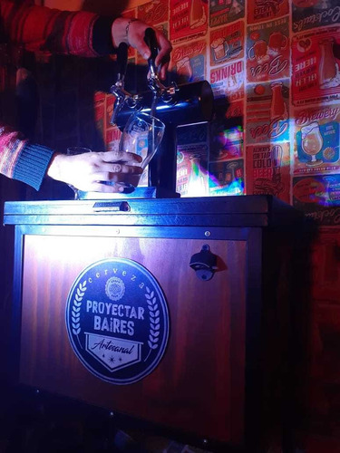Imagen 4 de 10 de Alquiler De Chopera Cerveza Artesanal Tirada Recarga Growler