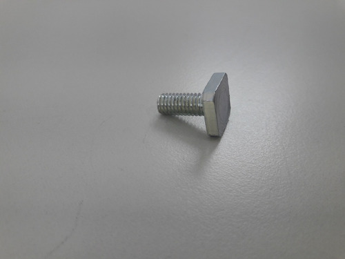 Tornillo Moldura Guardabarro Strada Original Fiat 01/19