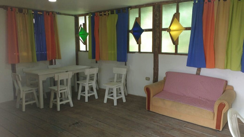 Imagen 18 de 25 de Venta - Alquiler Chalet Excelente Pueblo Tapao