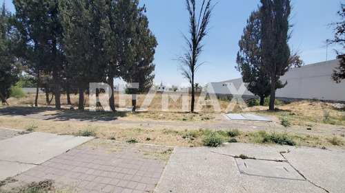 Terreno De 4,000 Mts2 En Sonterra Comercial