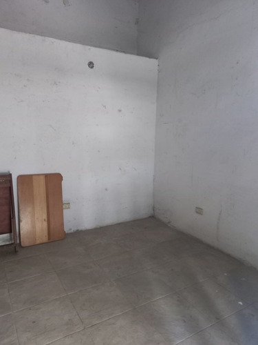 Imagen 3 de 7 de Local En Alquiler En Piñeiro