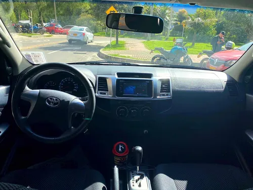 Toyota Fortuner 2.7l 4x2