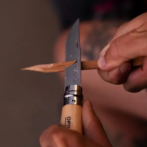 Opinel N° 12 - Cuchillo tradicional con hoja de acero inoxidable y virola  giratoria - Les Opinel - Inuka