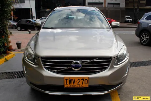 Volvo XC60 2.5 T5 Awd At