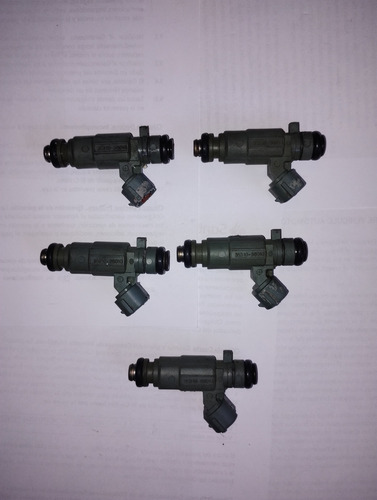 Inyector Kia Sedona, Sorento, Hyundai Santa Fe Sonata. (Usado)
