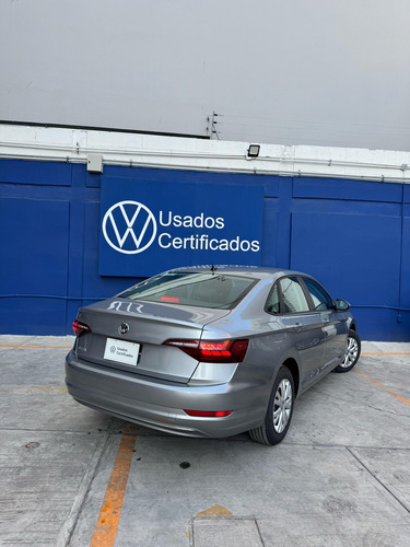 Volkswagen Jetta 1.4 TSI manual