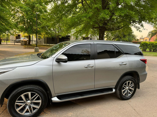 Toyota SW4 2.8 Srx 204Cv 4X4 7As At
