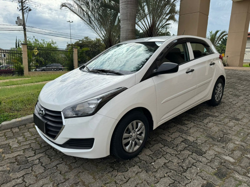 Hyundai HB20 1.0 Comfort Plus Flex 5p