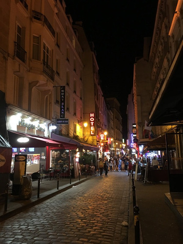 Small-streets-paris-6