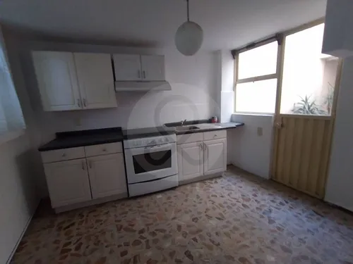 Casa En Venta En Lomas De San Mateo