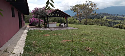 Calima, 10.000 M2, Lote En Venta