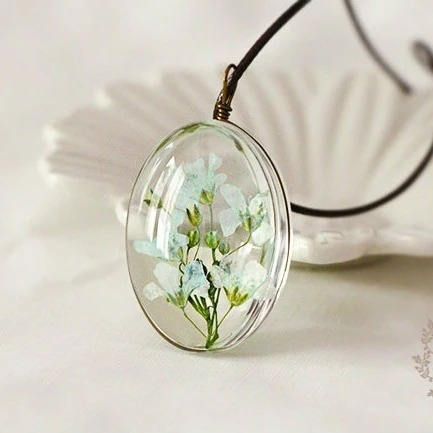 Collar Encapsulado Vidrio Con Flores Secas Varios Colores.