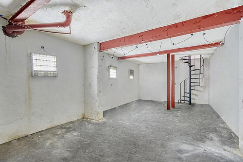 Imagen 21 de 28 de Duplex - 3 Ambientes - Subsuelo Libre - Sotano - Acepta Permuta Menor Valor - Oportunidad!