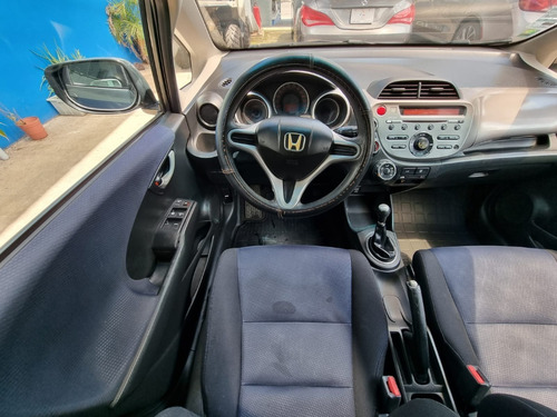 Imagen 5 de 15 de Honda Fit 2013