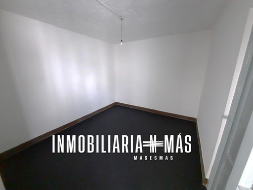 Imagen 7 de 17 de Apartamento Venta La Comercial Montevideo Imas.uy S *