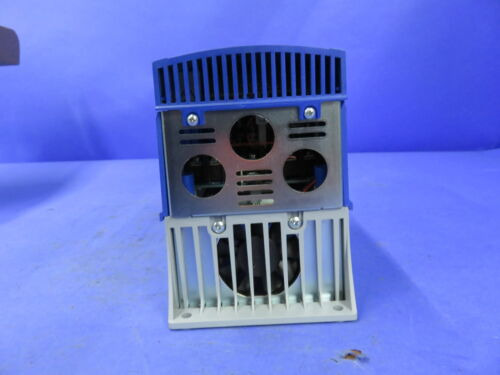 New Lenze Vfd Esv222n04txbxx1h43 3hp 400/480v 3ph 2.2kw Ccm