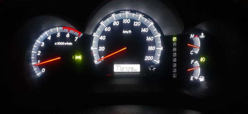 Imagen 14 de 14 de Toyota Fortuner 4x4