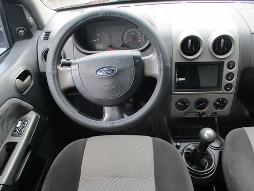 Ford Ecosport 4X4 2000CC MT AA