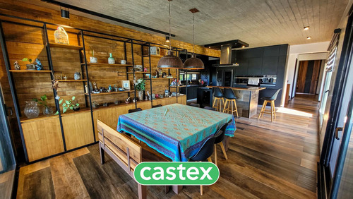 Casa A La Laguna En Venta En Vistas, Puertos