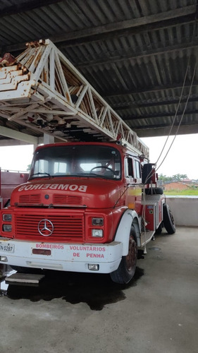 Caminhão Bombeiro Autoescada E Plataforma