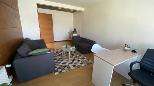 242 M2 Amplia Oficina/local Hualtatas/p. Hurtado Norte