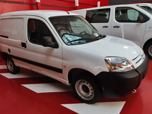 Imagen 21 de 25 de Citroen Berlingo Furgón Nafta 0km - Darc Citroen Autos