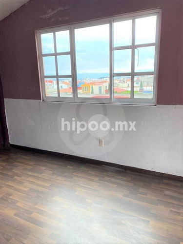Casa En Renta En Cacalomacan Centro