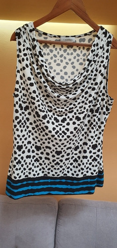 Remera Calvin Klein, No Uma, No Zara, No Cher, No Jazmín Che