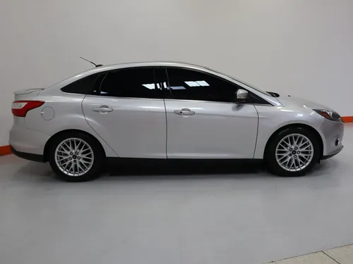 Ford Focus TITANIUM 2.0 TP CT TC 4P
