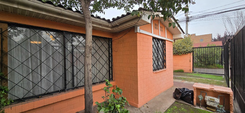 Casa Los Cantaros De Quilicura