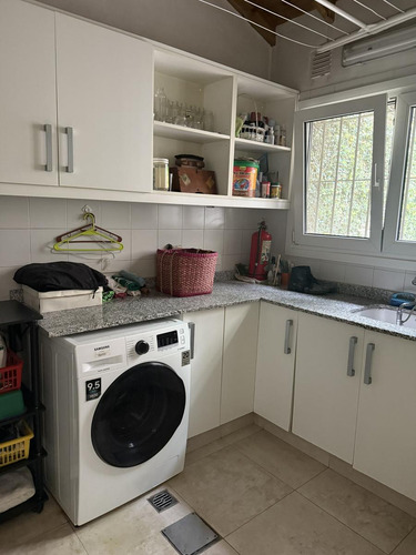 Excelente Casa - Las Lomas De San Isidro