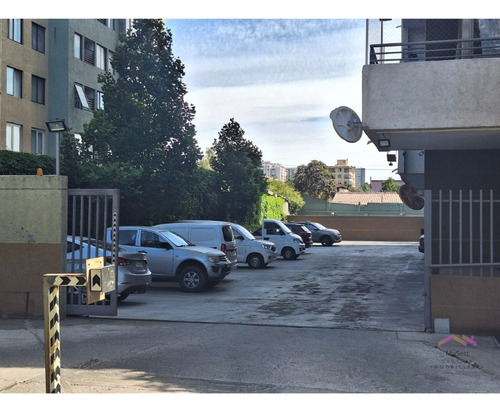 Excelente Y Acogedor Depto En Tranquilo Sector Residencial.