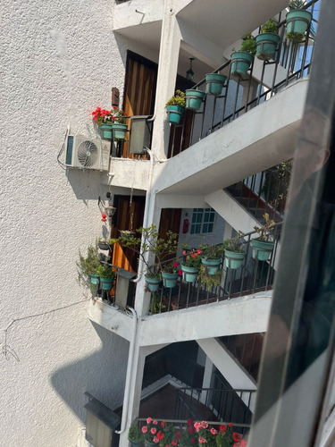 Departamento En Venta Olivar De Los Padres Una Recamara Con Estacionamiento Y Cuarto De Servicio En Azotea