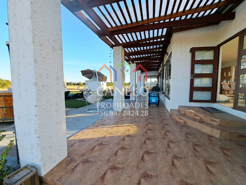 Sólida Y Soleada Casa 3d2b, En Condominio, Libuy, Ñuble.