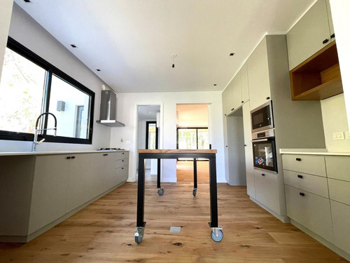 Imagen 10 de 22 de Venta Casa 3 Dormitorios En Barrio Parques - Carrasco