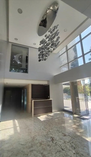 Imagen 2 de 3 de Oficina En Alquiler La Arboleda Maracay Fm*