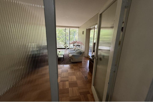 Hogar Espacioso En Centro Histórico De Santiago