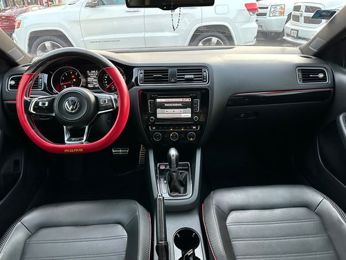 Volkswagen Jetta 2.0 Gli At
