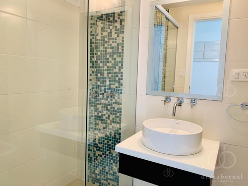 Imagen 13 de 17 de Apartamento De 3 Dormitorios Y Parrillero Propio En Punta Del Este- Ref: 54496