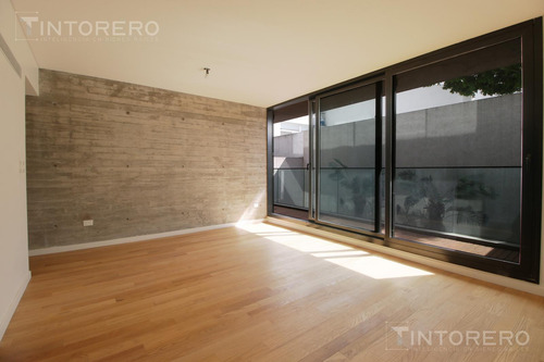 Departamento En Venta De 3 Ambientes Con Balcón En Liniers
