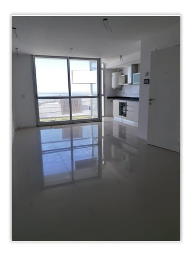 Imagen 2 de 15 de 3 Ambientes A Estrenar Con Vista Al Mar