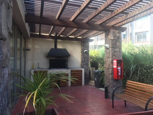Departamento En Venta De 3 Dorm. En Concón