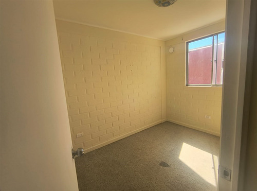 Casa En Venta De 2 Dorm. En Coquimbo