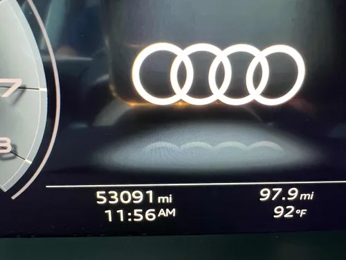 Audi Q7 .